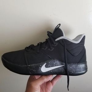 9.5 Paul George basketball shoes